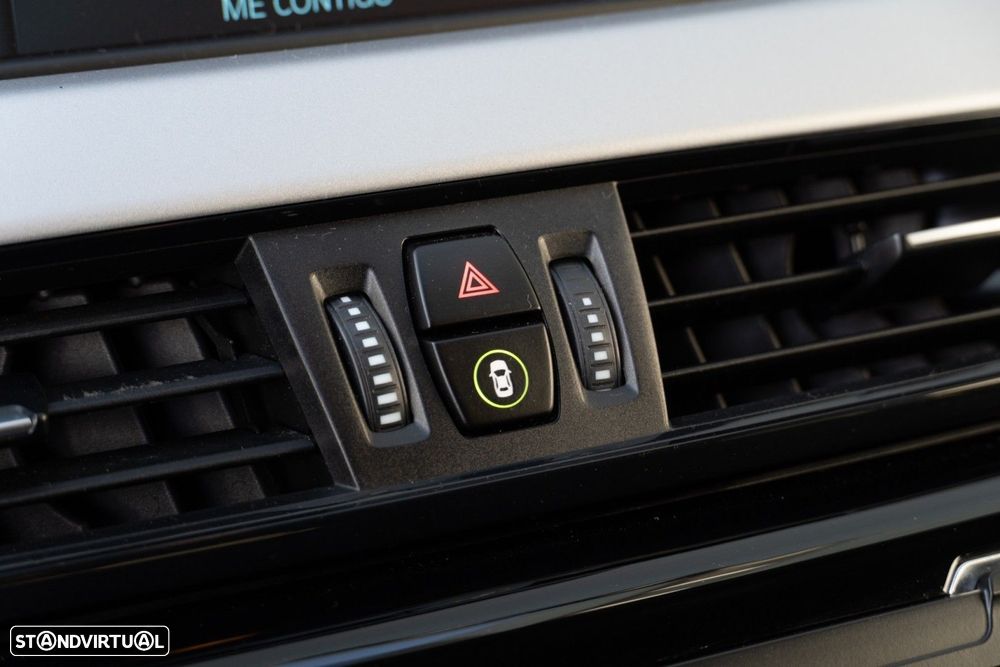 BMW X1 18 d sDrive Auto - 40