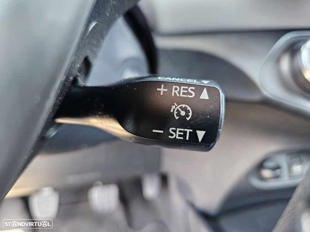 Toyota Yaris 1.0 VVT-i Comfort - 35