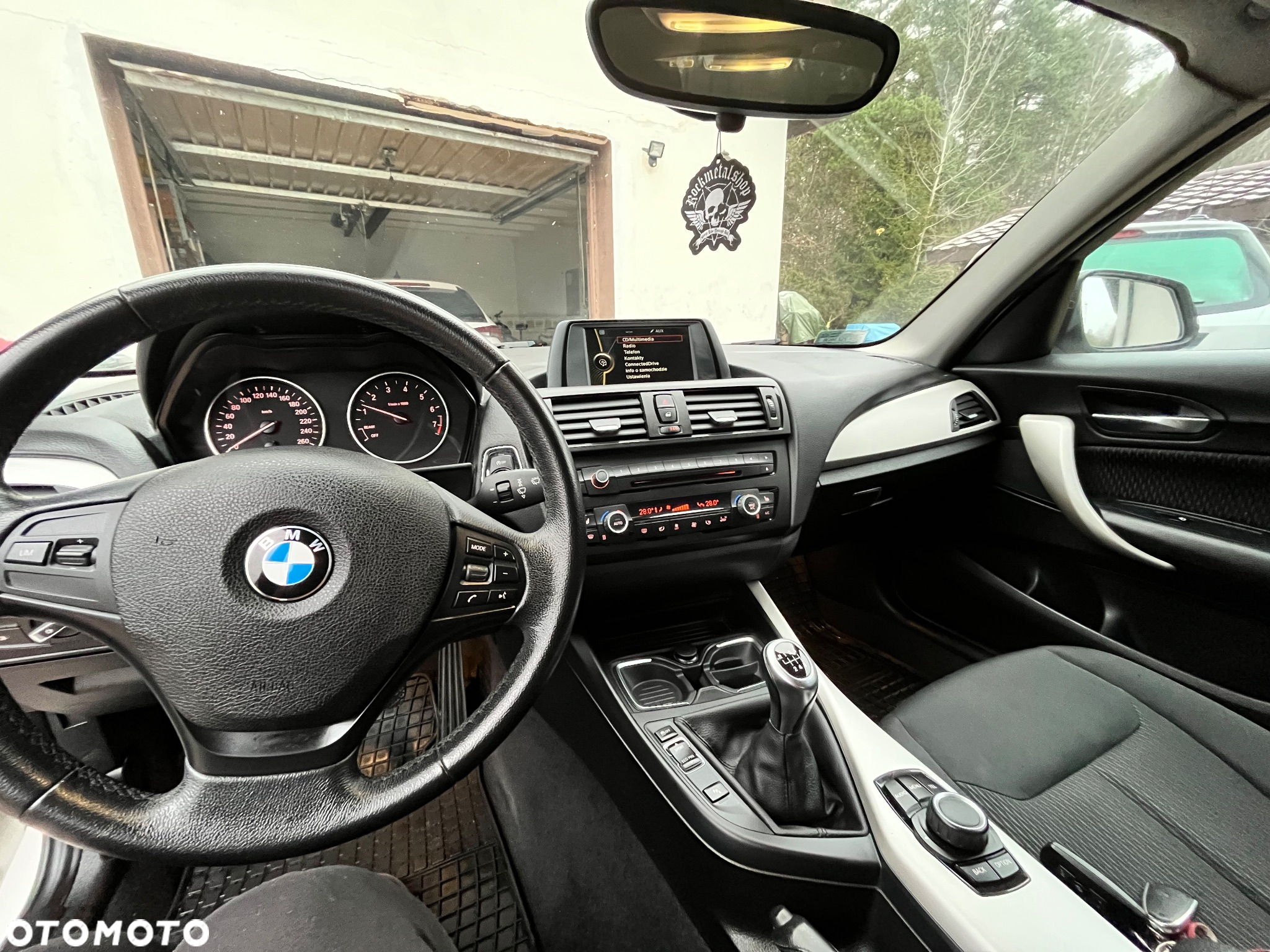 BMW Seria 1 114i - 11