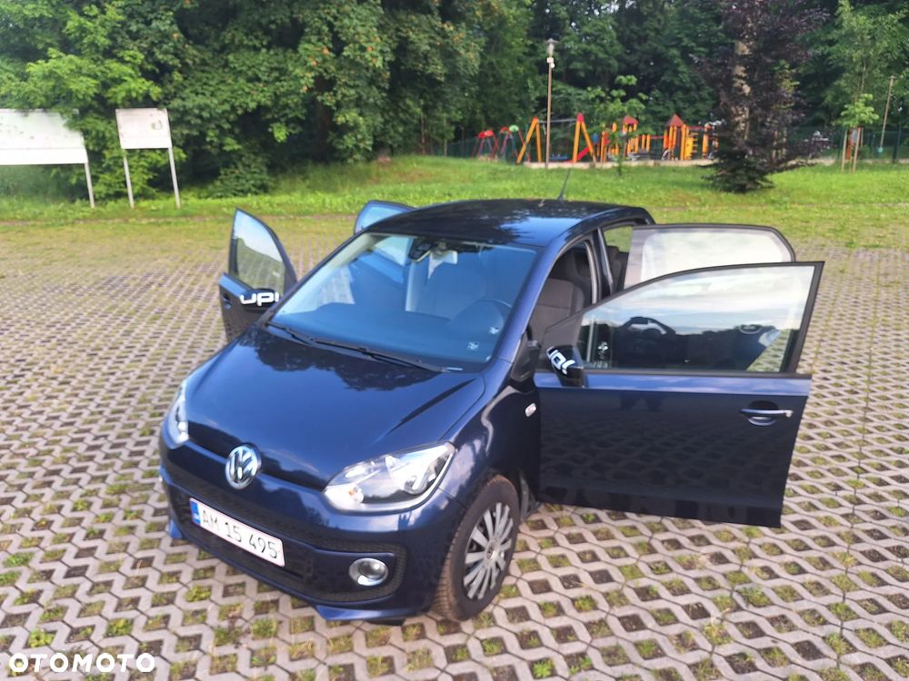 Volkswagen up! United - 16