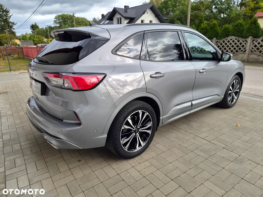 Ford Kuga - 25
