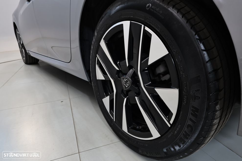 Peugeot 208 1.2 Hybrid Allure e-DCS6 - 14