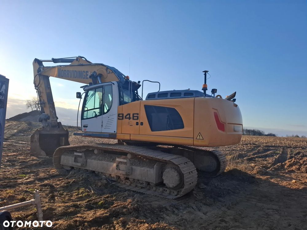 Liebherr 946 - 3