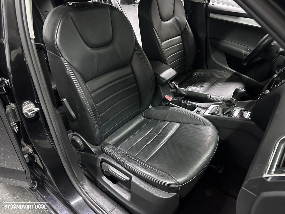Skoda Octavia 2.0 TDI Sportline - 19