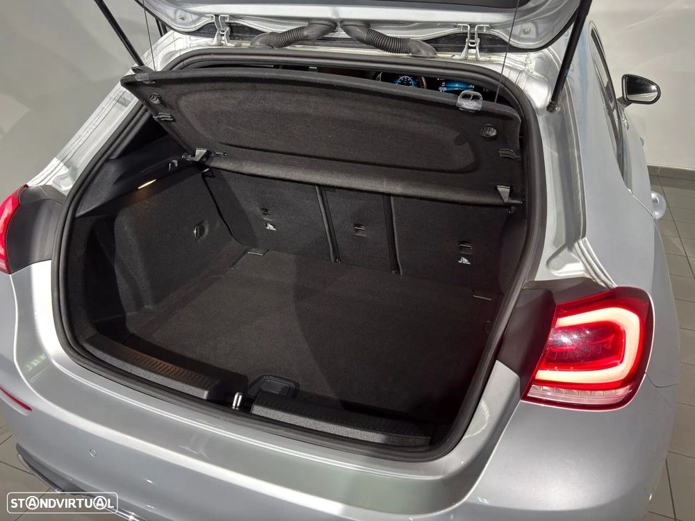 Mercedes-Benz A 180 d Progressive Aut. - 29