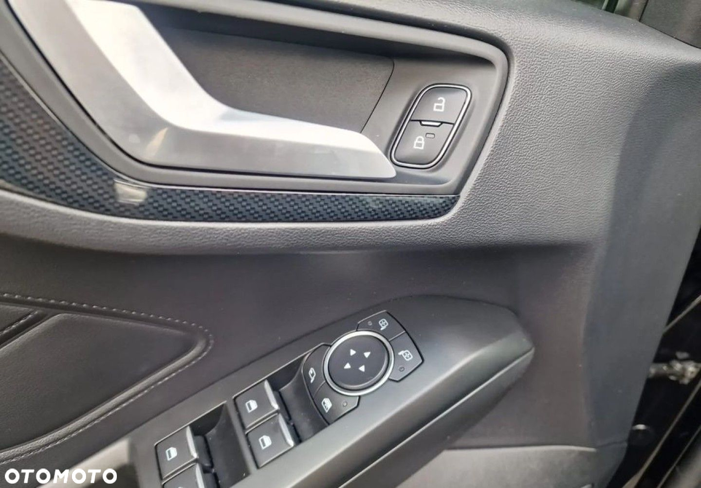Ford Focus - 19