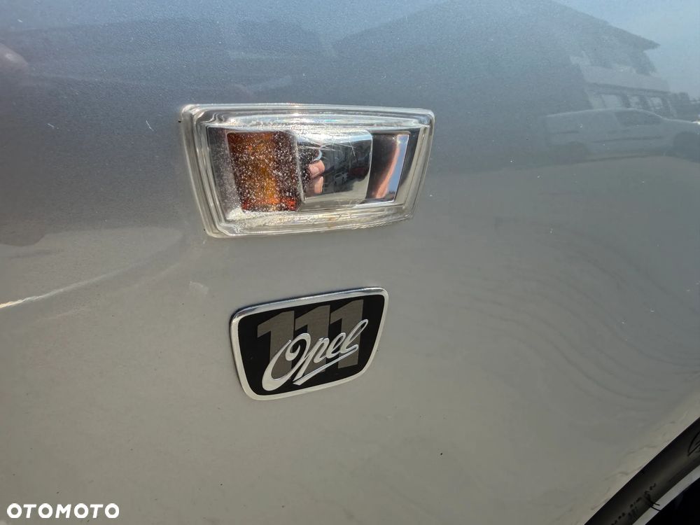 Opel Corsa 1.4 16V 111 - 11