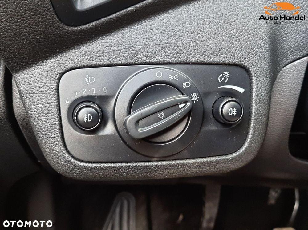 Ford Kuga 1.5 EcoBoost 2x4 ST-Line - 16