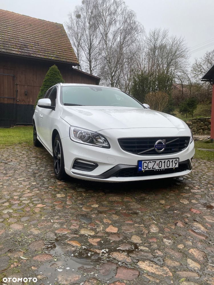 Volvo V60 D4 Geartronic Momentum - 8