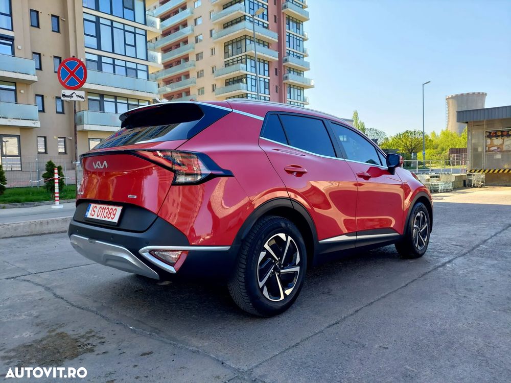 Kia Sportage 1.6 T-GDI HEV 6AT 4x2 Style - 4