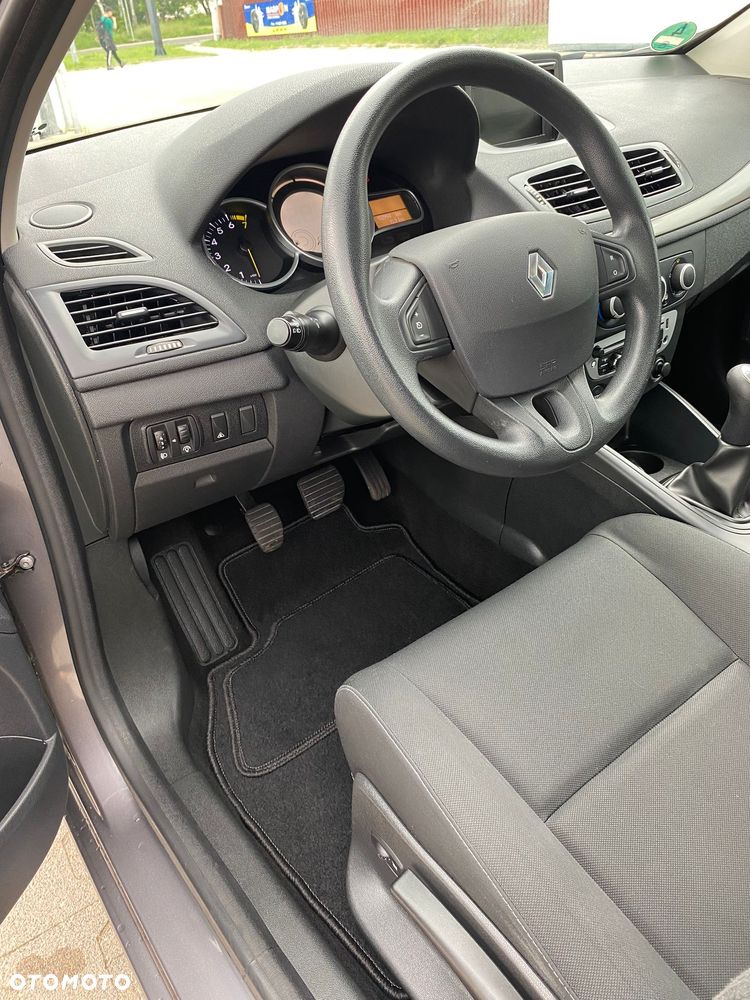 Renault Megane 1.6 16V Color Edition - 17