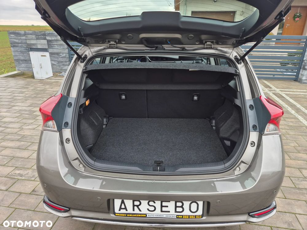 Toyota Auris - 19