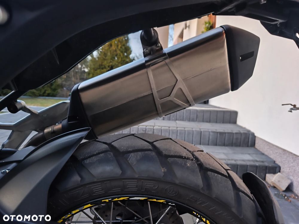 Benelli TRK 502X - 20