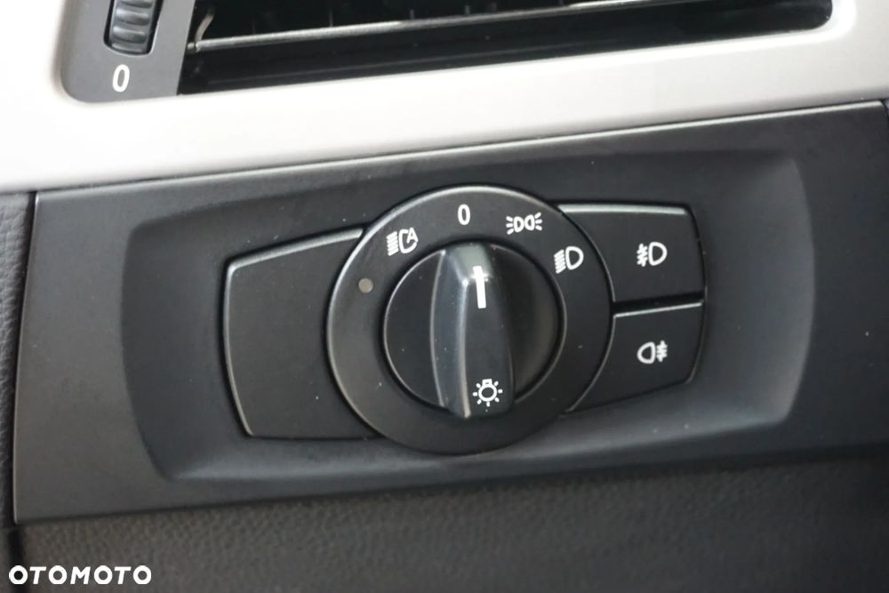 BMW Seria 3 - 28