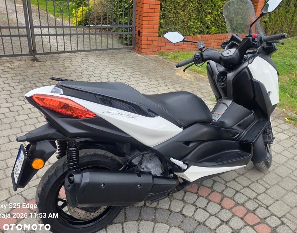 Yamaha X-max - 4