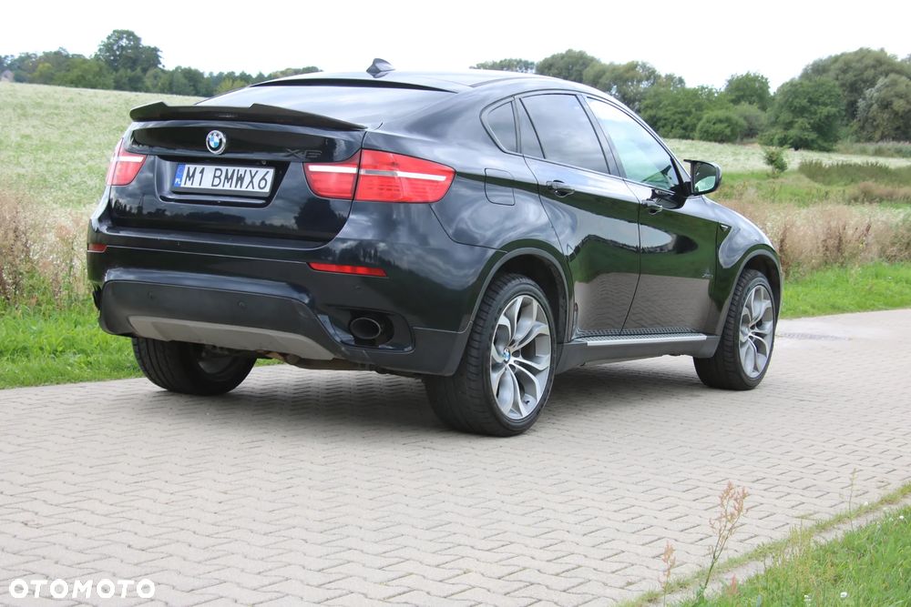 BMW X6 - 14