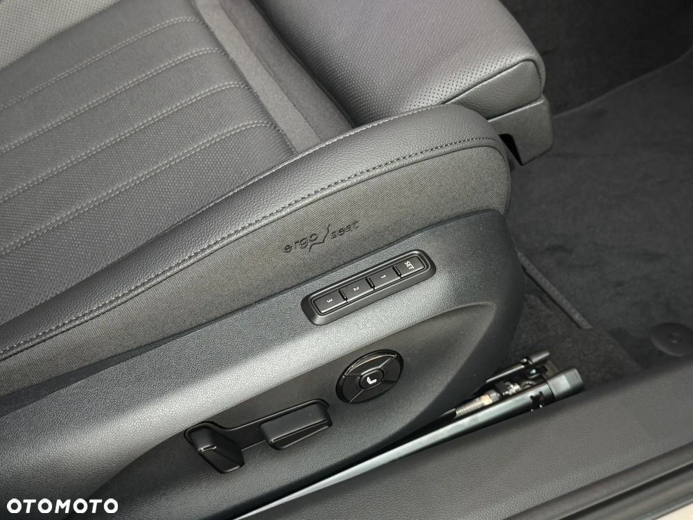 Skoda Superb 2.0 TSI L&K DSG - 38