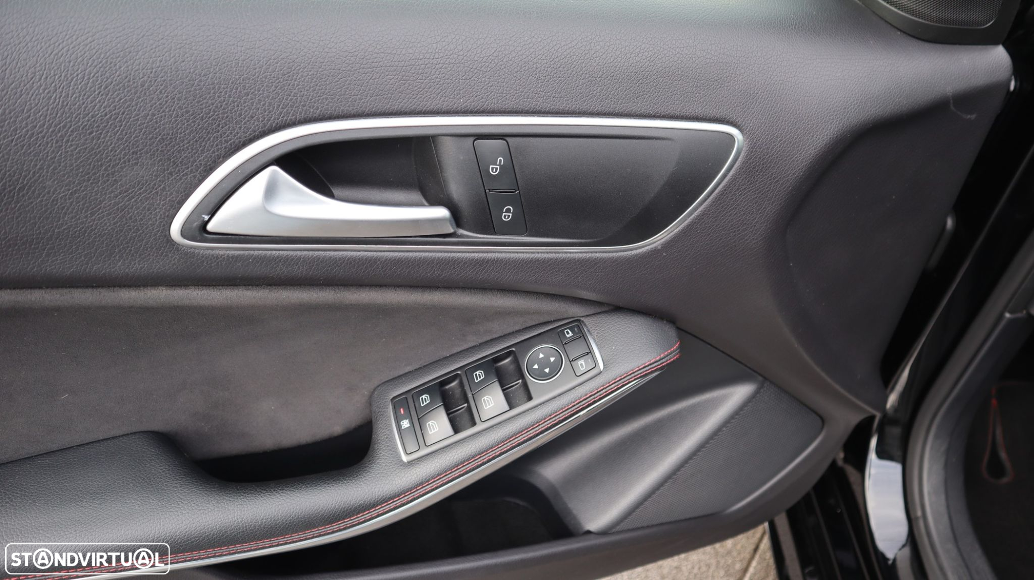 Mercedes-Benz A 180 CDi BE AMG Line - 12