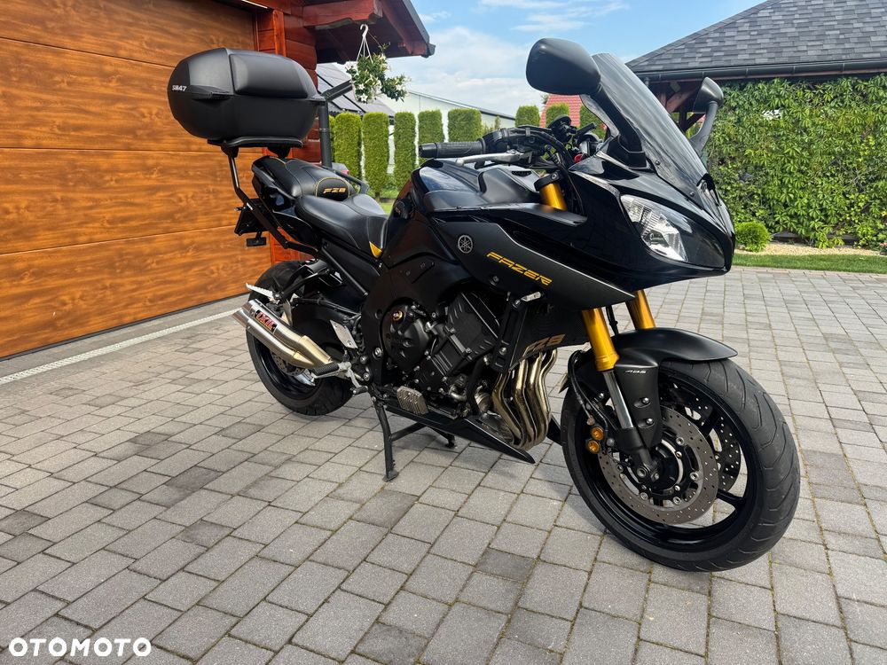 Yamaha FZ8 - 3