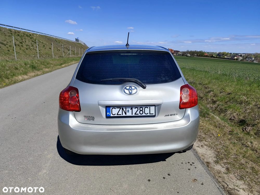 Toyota Auris 1.6 VVT-i Sol - 4