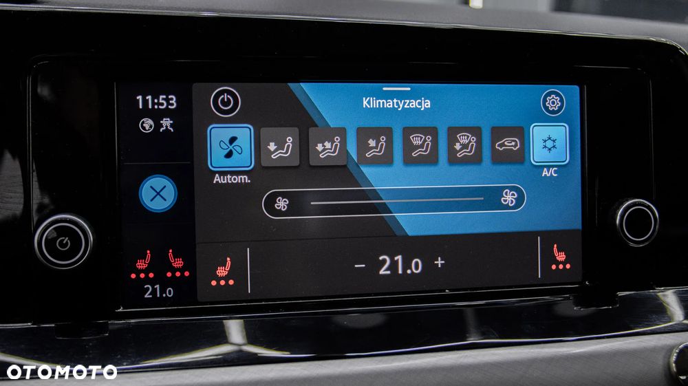 Volkswagen Golf Variant 1.5 eTSI EVO Life DSG - 26