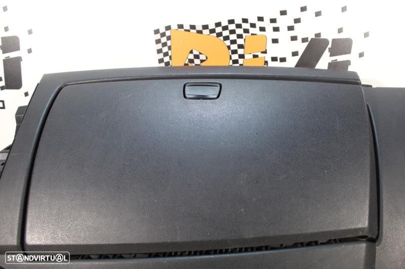 Porta-Luvas Bmw 1 (E87)  Porta Luvas Bmw Serie 1 E81 / E82 / E87 / E88 - 8