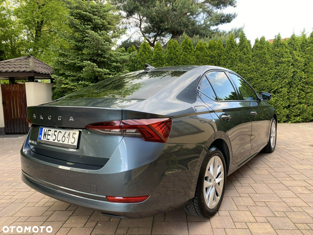 Skoda Octavia 2.0 TDI Ambition DSG - 8