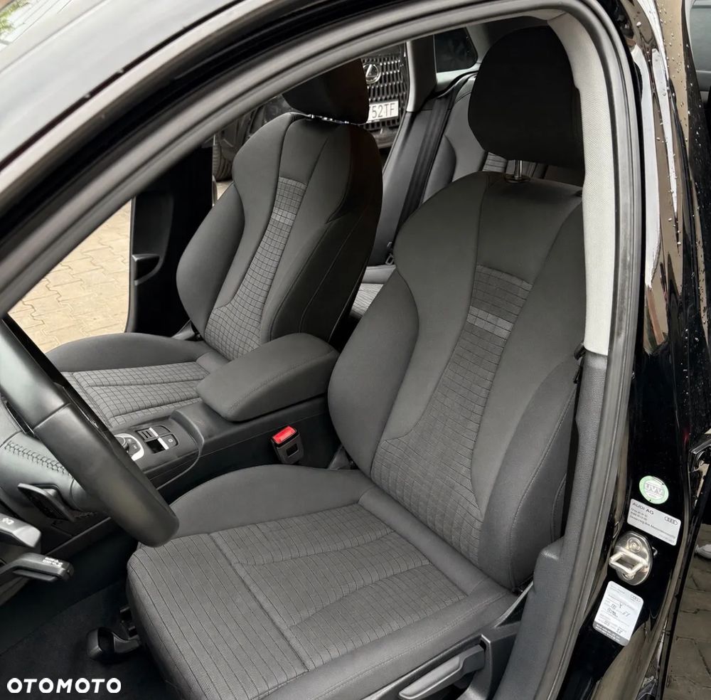 Audi A3 Sportback - 12