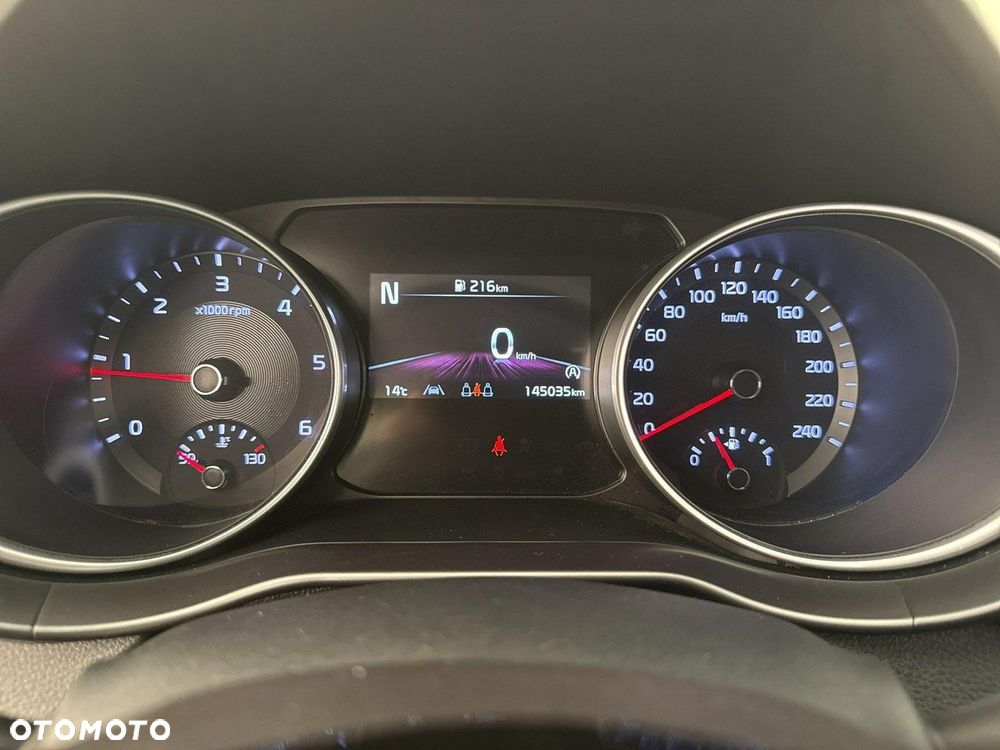 Kia Ceed - 16