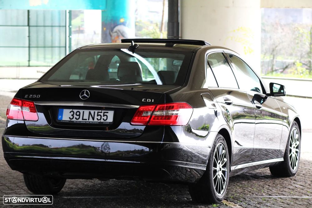 Mercedes-Benz E 250 CDI Avantgarde BlueEfficiency Auto. - 13