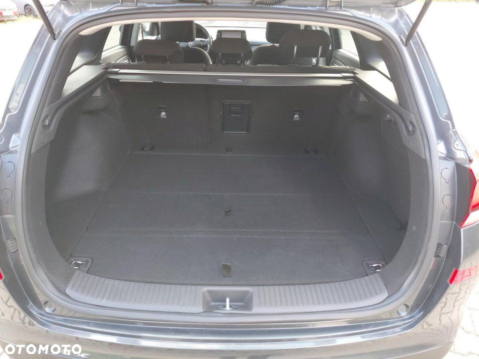 Hyundai i30 - 21