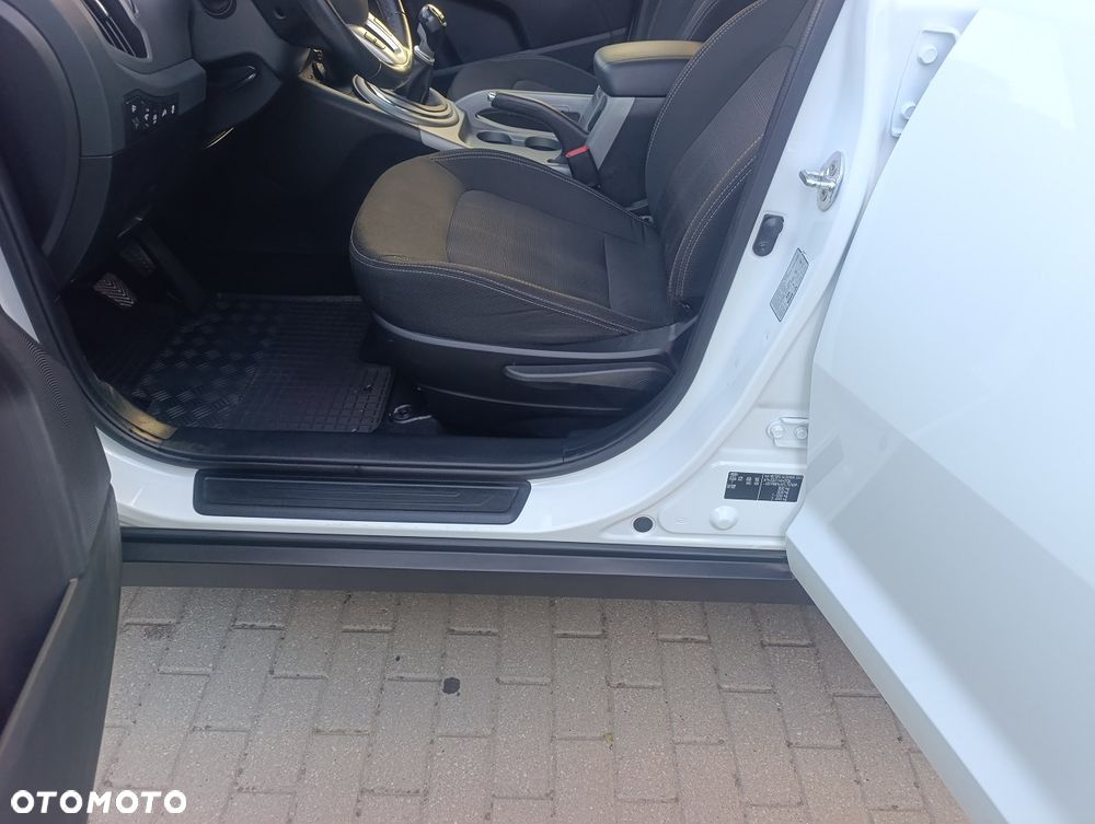 Kia Sportage 1.6 GDI Business Line M 2WD - 17