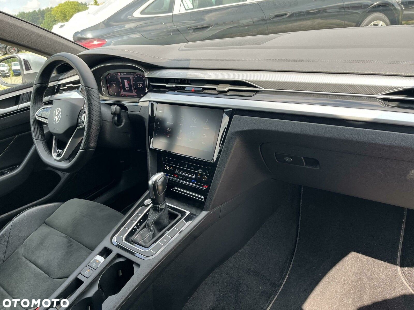 Volkswagen Arteon 2.0 TSI R-Line DSG - 11