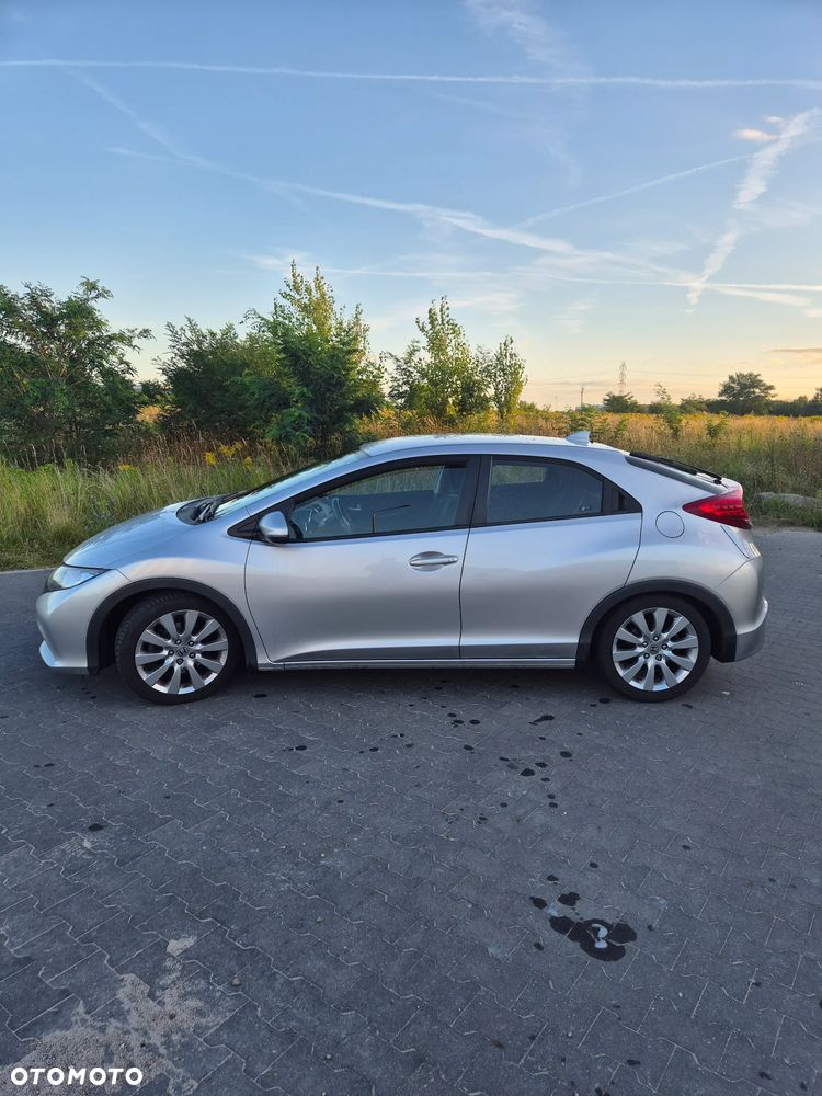 Honda Civic 1.8 Sport - 17