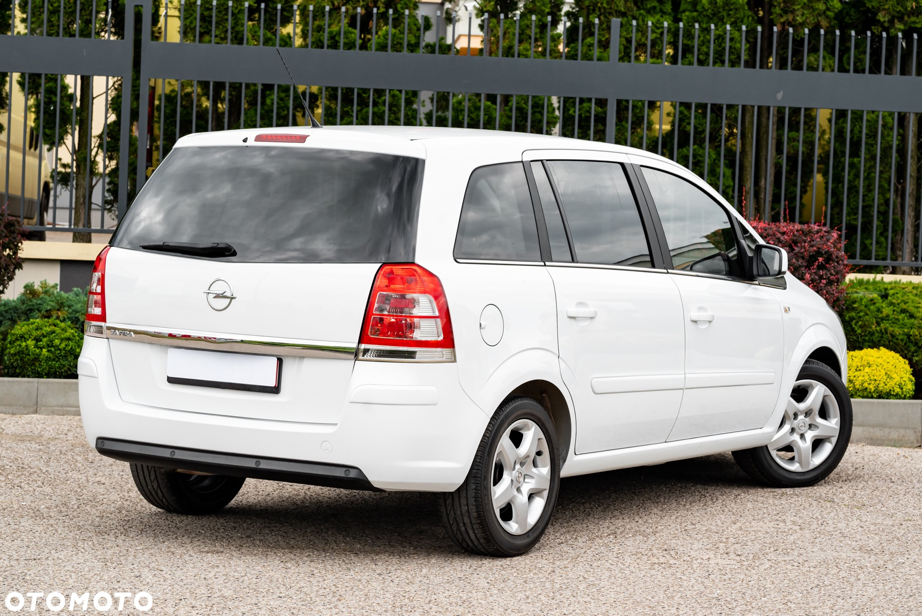 Opel Zafira 1.8 - 18