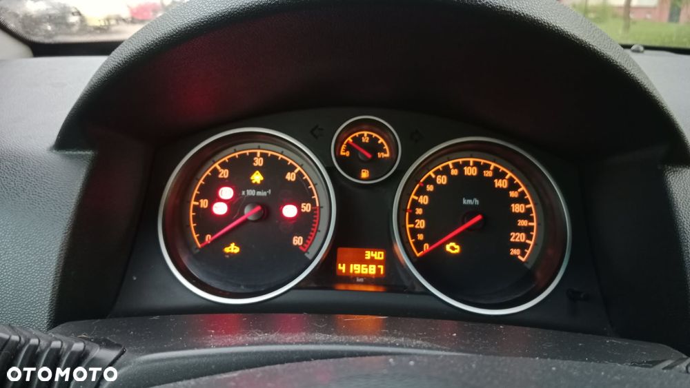 Opel Astra 1.7 CDTI - 8