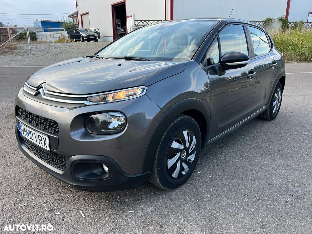 Citroën C3 BlueHDi 100 S&S PLUS - 1
