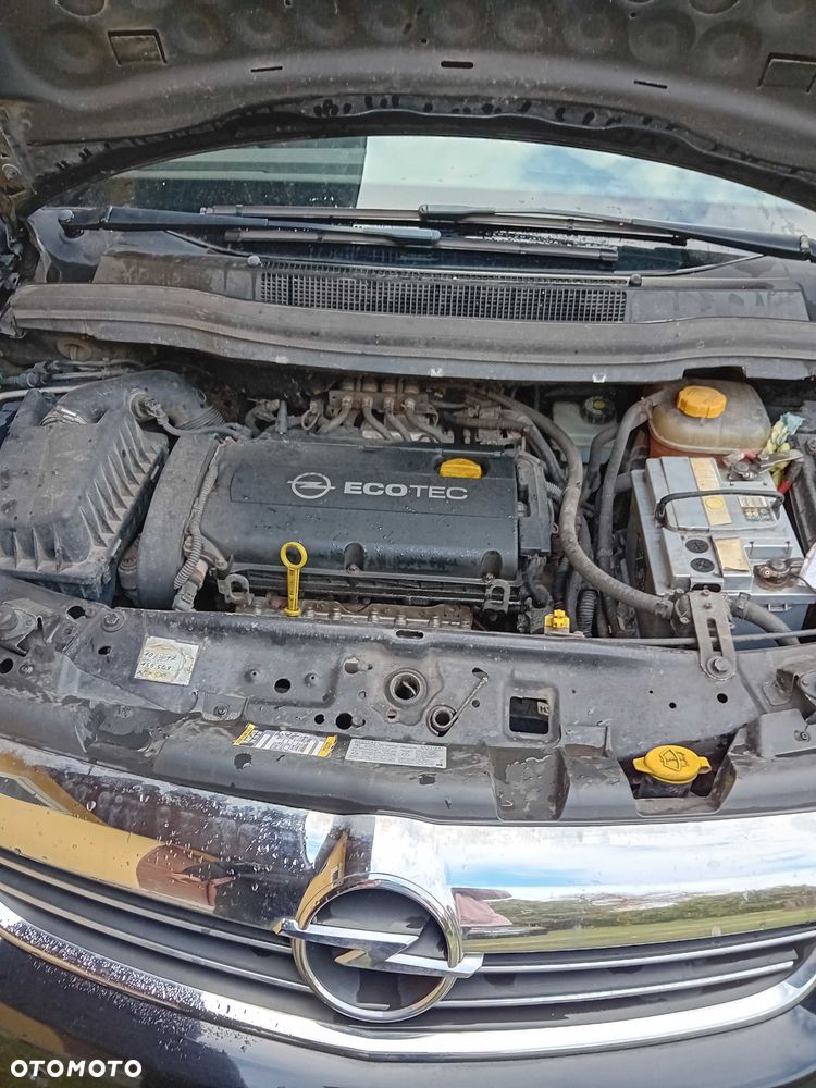 Opel Zafira - 5
