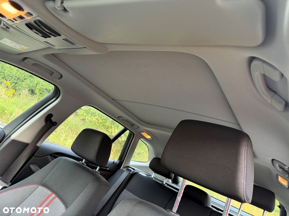 BMW X1 xDrive18d xLine - 16