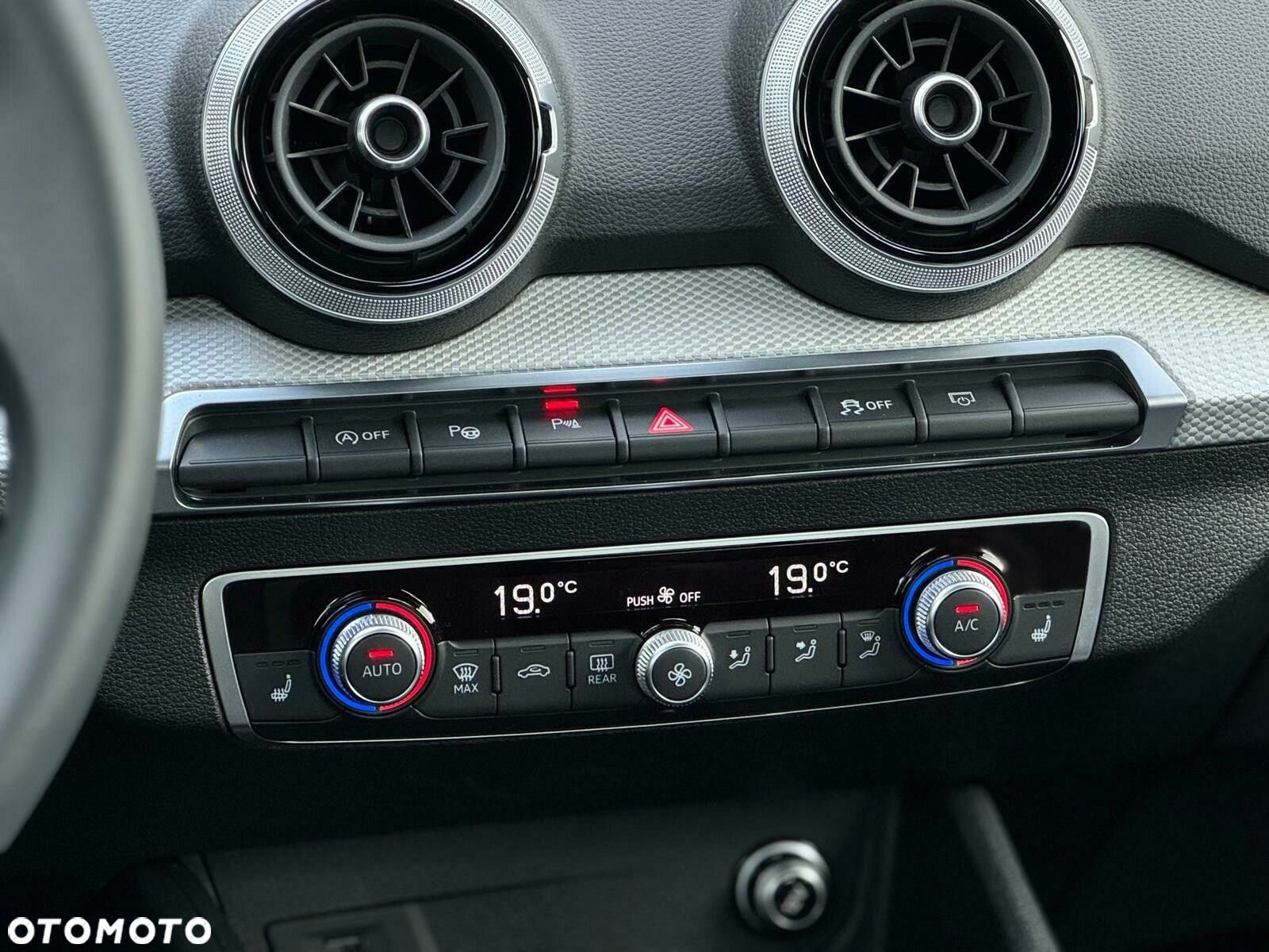Audi Q2 35 TFSI Advanced S tronic - 19