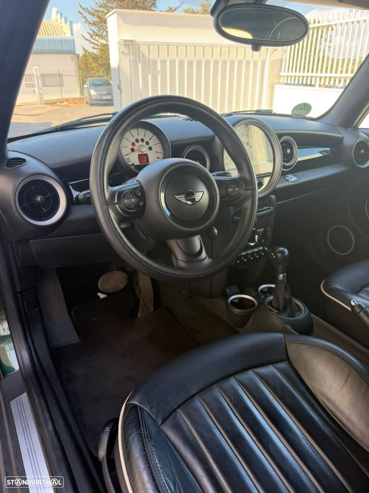 MINI Cabrio Cooper Auto - 45