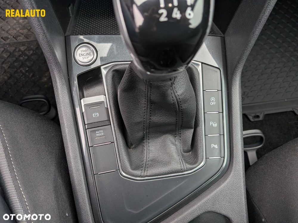 Volkswagen Tiguan - 21