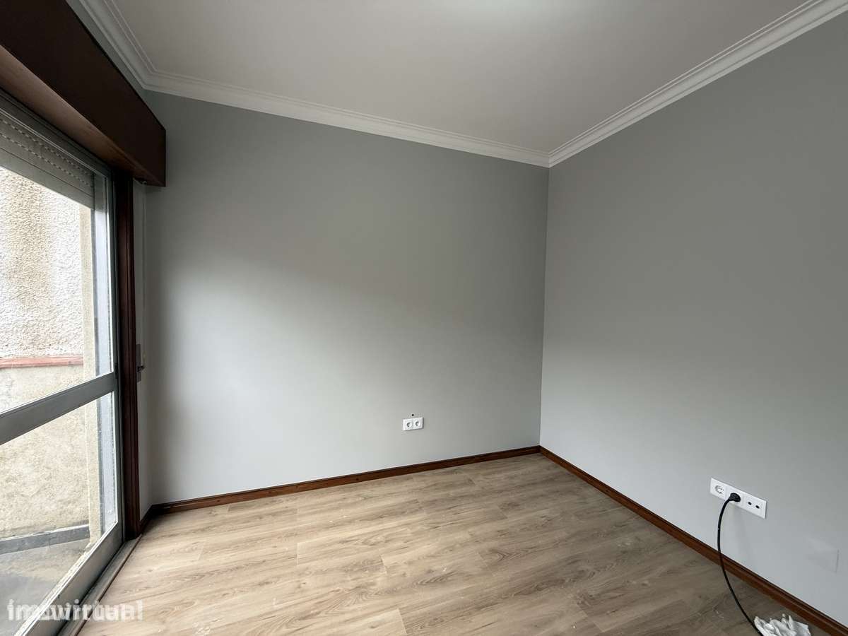 Arrendo apartamento T1 remodelado em Fornelo - Grande imagem: 3/7