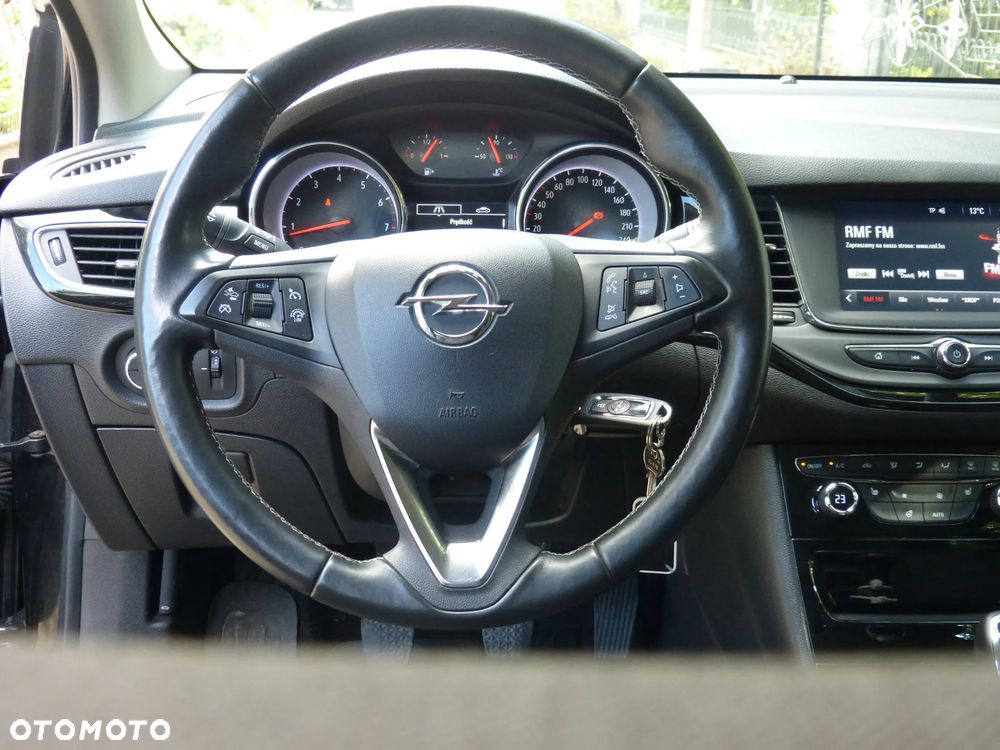 Opel Astra 1.4 T Dynamic - 13