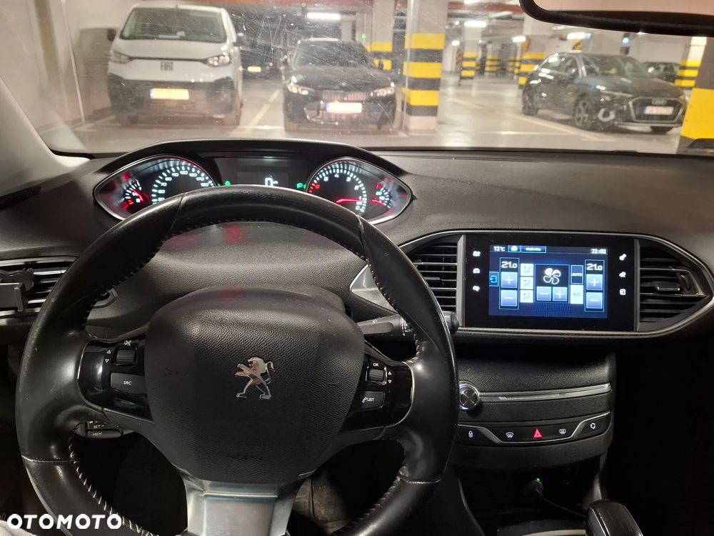 Peugeot 308 1.2 PureTech Active S&S - 3