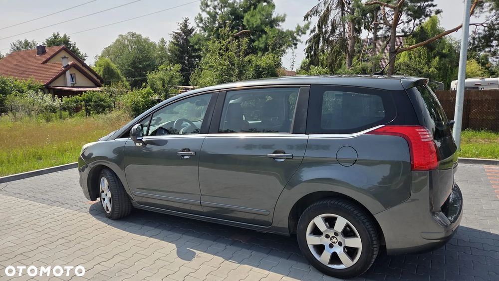Peugeot 5008 2.0 HDi Allure 7os - 7