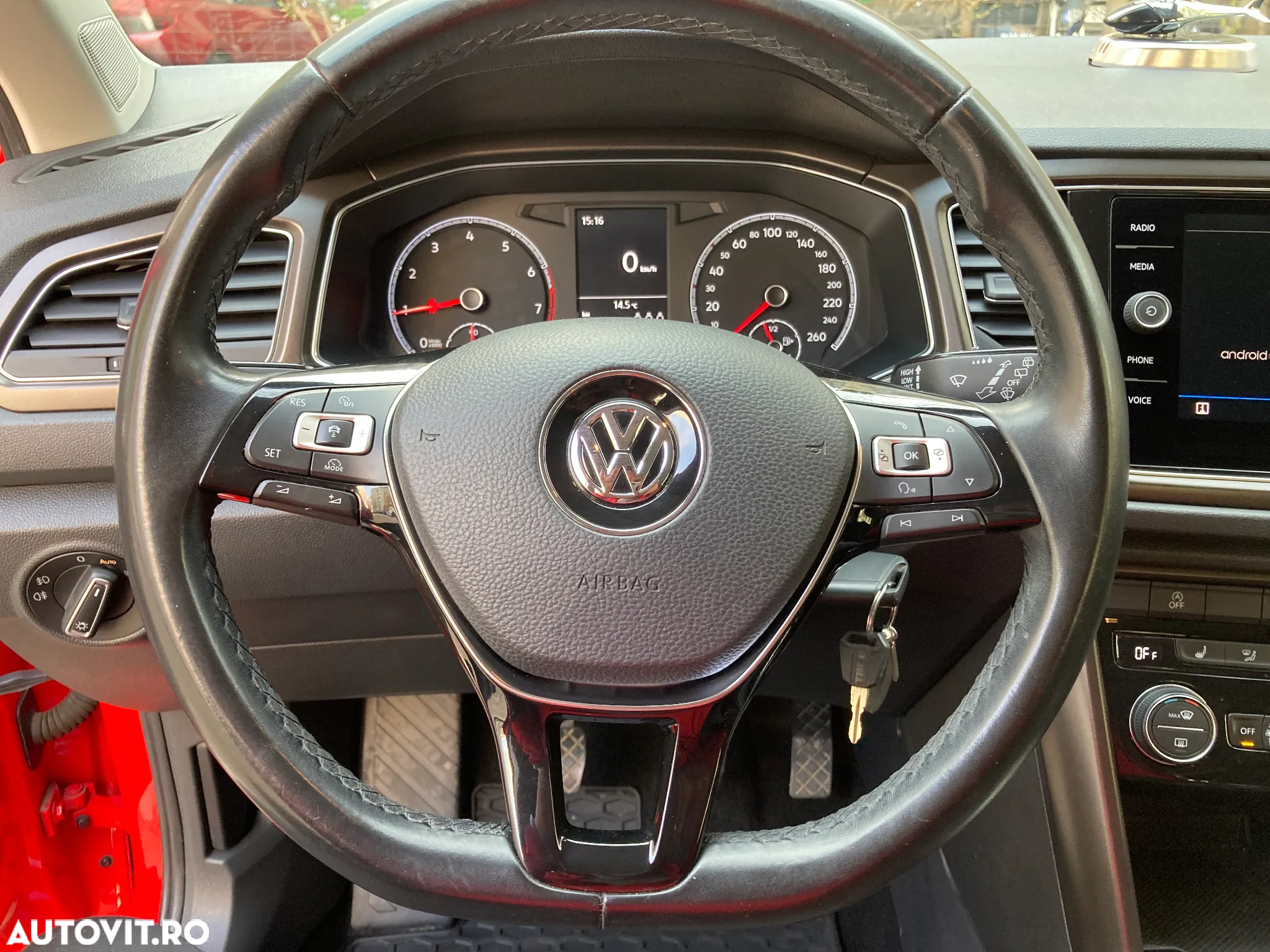 Volkswagen T-ROC 1.0 TSI Design - 15