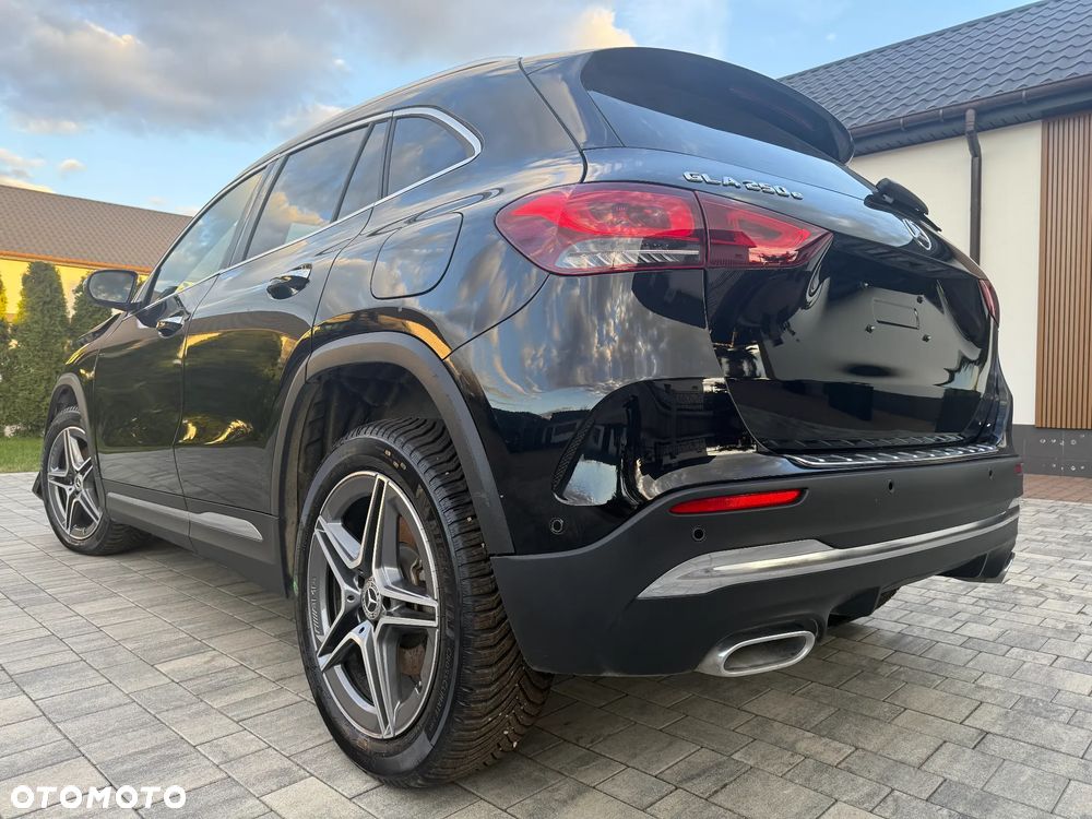 Mercedes-Benz GLA 200 7G-DCT Edition AMG Line - 7