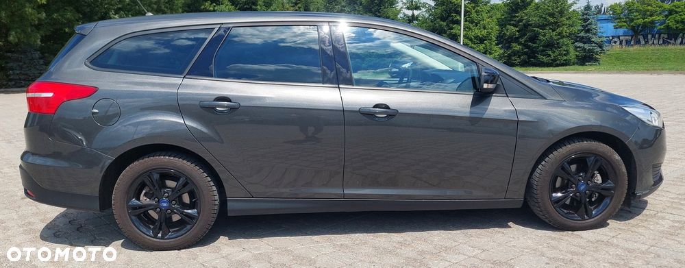 Ford Focus 1.0 EcoBoost Trend - 10