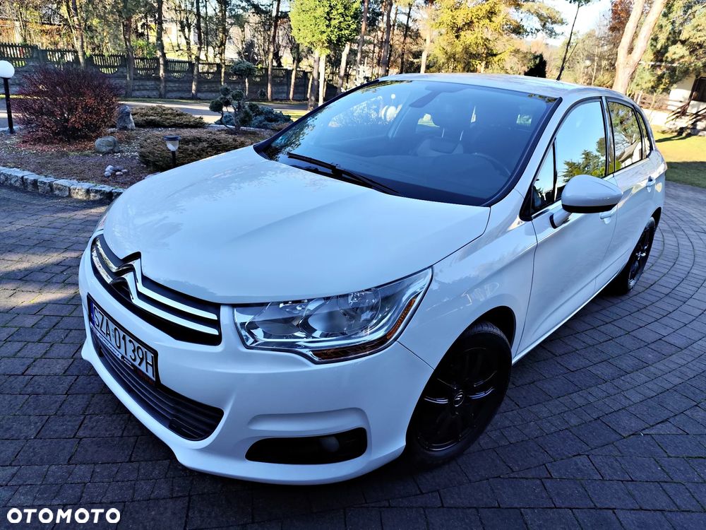 Citroën C4 e-HDi 110 Stop/Start System Selection - 14